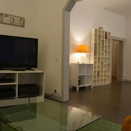 Helle, Geraeumige 3-zimmer In Lueneburgs Zentrum Apartment *